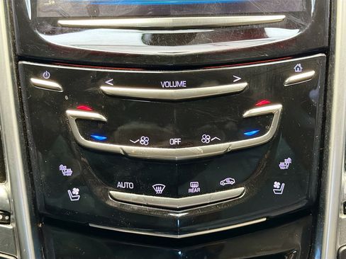 Used 2015 Cadillac SRX Premium image 9