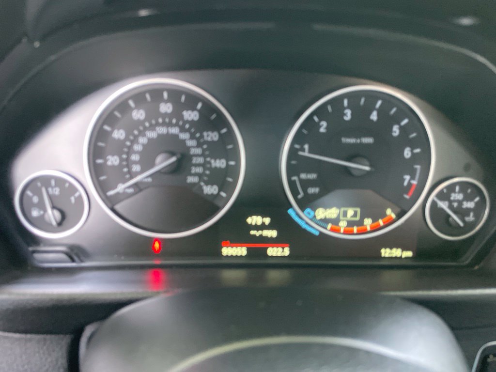 Used 2015 BMW 328i xDrive Wagon AWD/4WD image 18