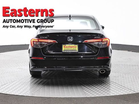 Used 2023 Honda Civic Sport image 6