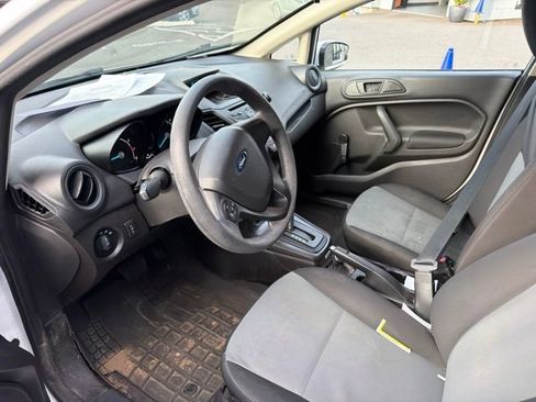 Used 2017 Ford Fiesta S FWD image 4