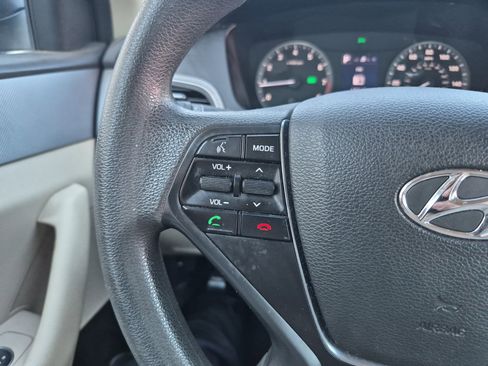Used 2017 Hyundai Sonata SE image 22