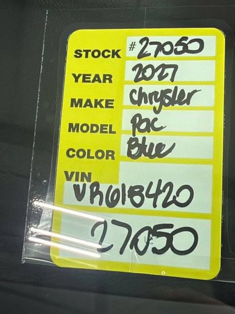 New 2027 Chrysler Pacifica Select FWD image 28