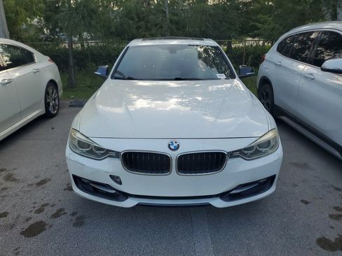 Used 2013 BMW 328i xDrive Sedan AWD/4WD image 2