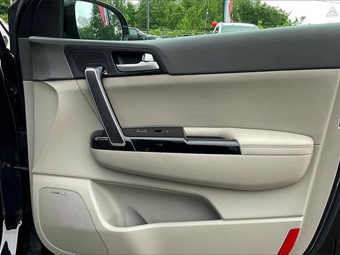 Used 2019 Kia Sportage EX w/ EX Technology Package image 24