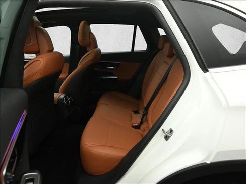 Certified 2026 Mercedes-Benz GLC 300 4MATIC image 18