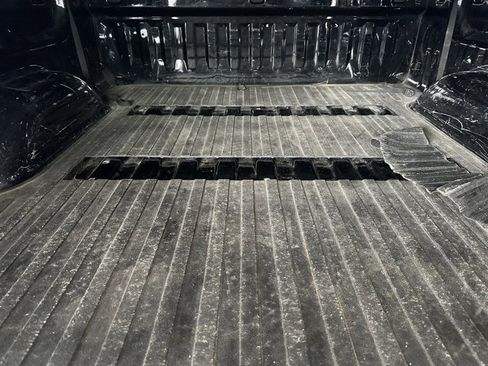 Used 2018 GMC Sierra 1500 SLT w/ SLT Premium Package image 11