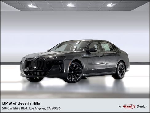 New 2026 BMW 740i image 1