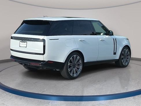 New 2026 Land Rover Range Rover SE AWD/4WD image 5