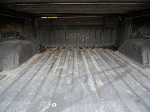 Used 2022 GMC Sierra 1500 AT4 w/ AT4 Preferred Package image 10