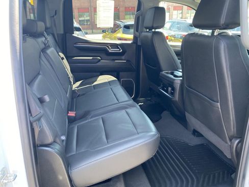 Certified 2024 Chevrolet Silverado 1500 RST w/ Convenience Package II AWD/4WD image 25