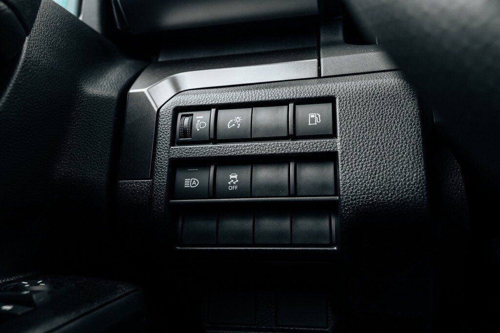 Used 2026 Toyota 4Runner SR5 AWD/4WD image 28