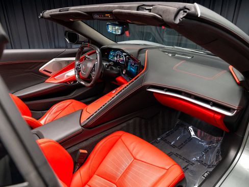 Used 2024 Chevrolet Corvette Z06 RWD image 64