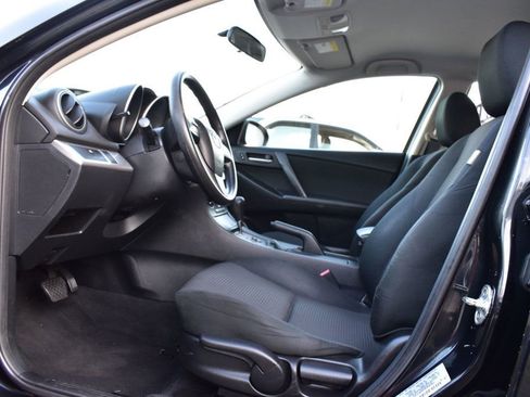 Used 2012 MAZDA MAZDA3 i Sport image 16