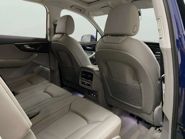 Used 2023 Audi Q7 3.0T Premium Plus w/ Premium Plus Package AWD/4WD image 24