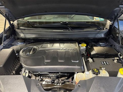 Used 2021 Jeep Cherokee Latitude Lux 80th Anniv w/ Quick Order Package 26U 80TH image 27