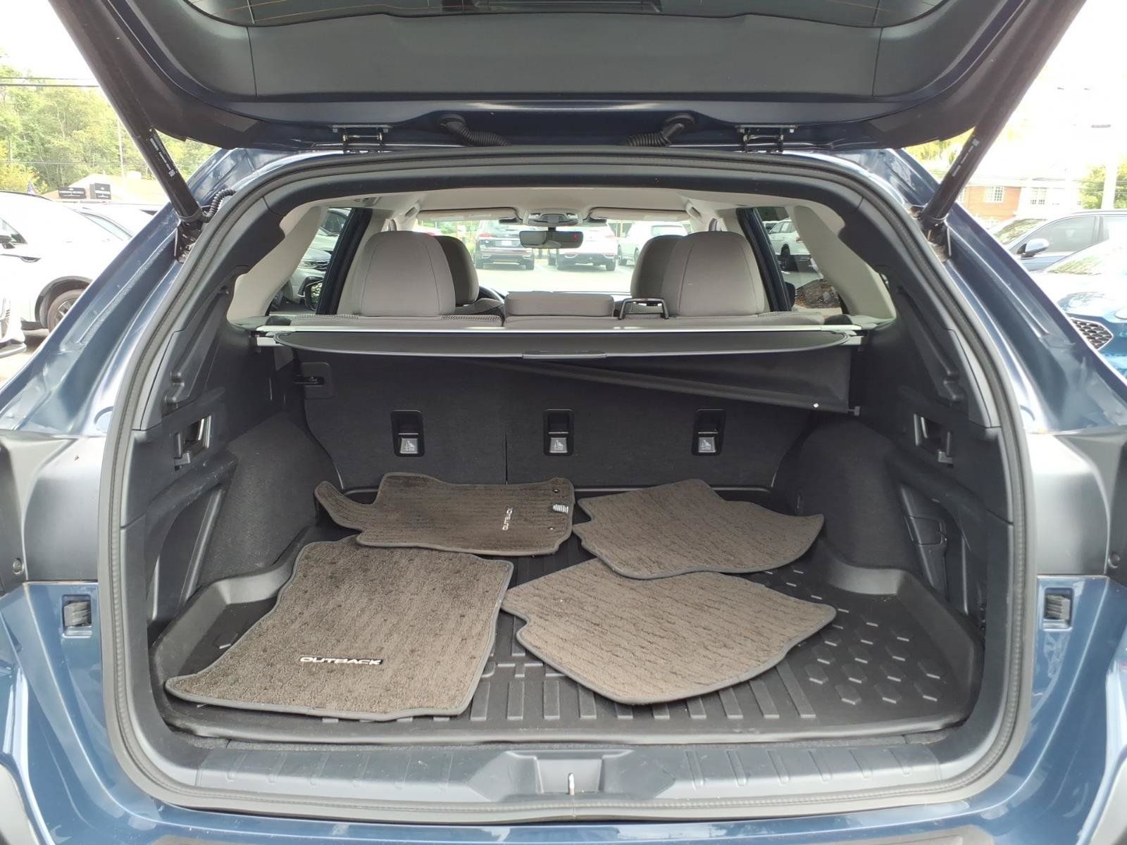 Certified 2024 Subaru Outback Premium w/ Popular Package #1A AWD/4WD image 11