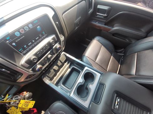 Used 2017 GMC Sierra 1500 SLT AWD/4WD image 17