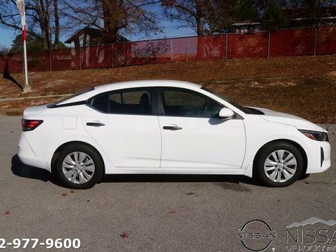 New 2025 Nissan Sentra S image 4