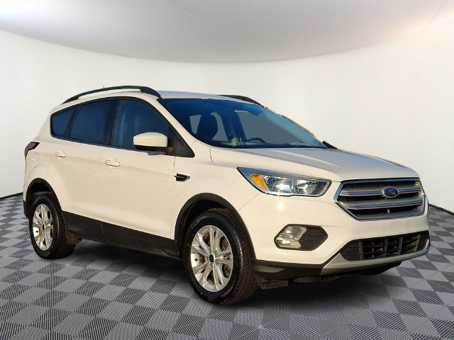 Used 2018 Ford Escape SE AWD/4WD image 1
