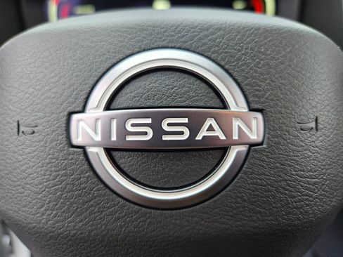 New 2026 Nissan Rogue Platinum image 10