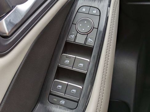 Used 2023 Nissan Rogue SL w/ SL Premium Package image 24