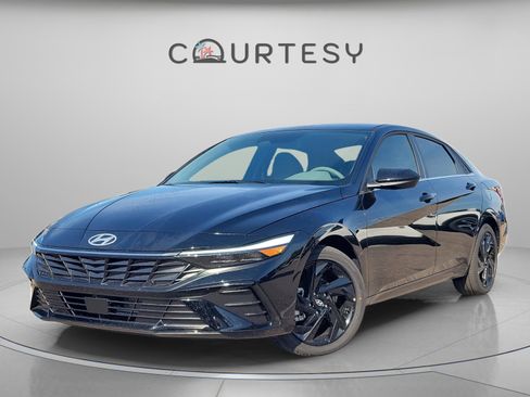 New 2026 Hyundai Elantra SEL Sport image 1