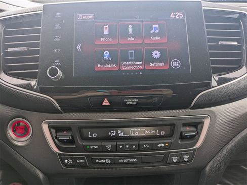 Used 2023 Honda Ridgeline Sport image 18