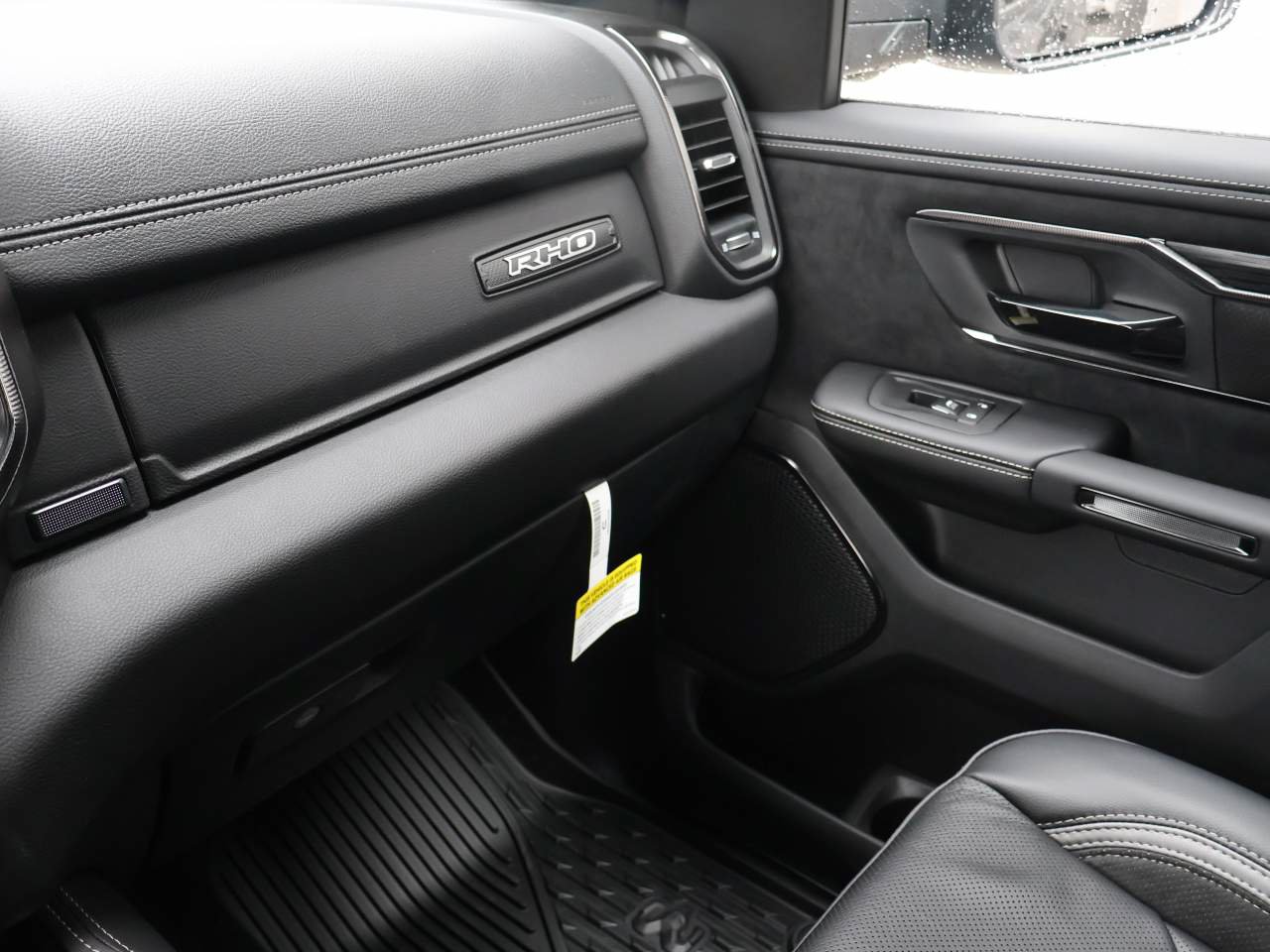 New 2026 RAM 1500 RHO AWD/4WD image 17