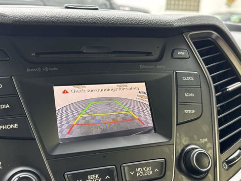 Used 2016 Hyundai Santa Fe Limited image 17