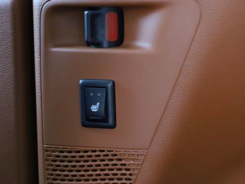 New 2026 Chrysler Pacifica Pinnacle AWD/4WD image 25