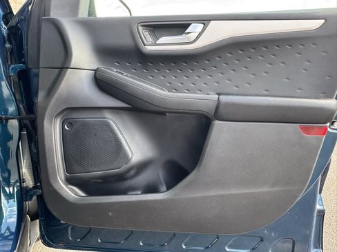 Certified 2020 Ford Escape SEL image 23