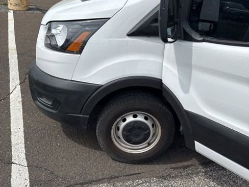 Used 2023 Ford Transit 250 Low Roof image 8