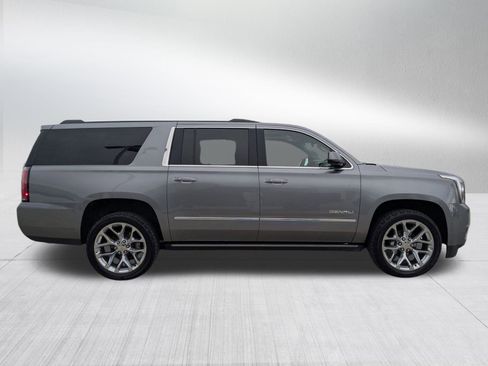 Used 2020 GMC Yukon XL Denali w/ Open Road Package image 7