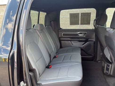 Used 2023 RAM 1500 Big Horn AWD/4WD image 26