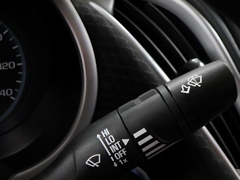 Used 2025 Chevrolet Malibu LT image 17