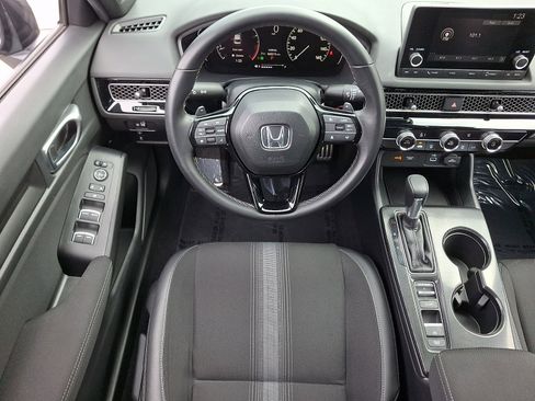 Used 2024 Honda Civic Sport image 11