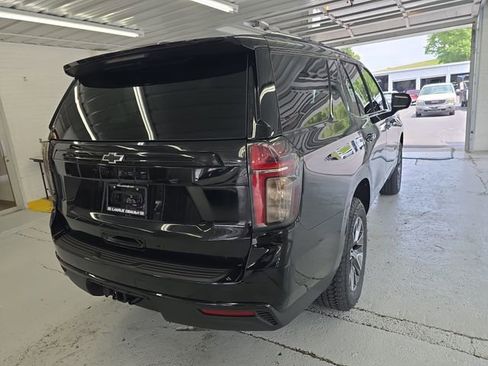 Used 2024 Chevrolet Tahoe Z71 AWD/4WD image 5