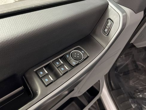 Used 2021 Ford F150 XLT image 14