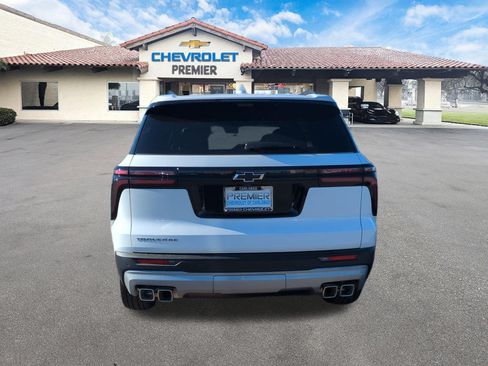 New 2026 Chevrolet Traverse LT FWD image 7
