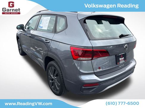 Used 2023 Volkswagen Taos S FWD image 5