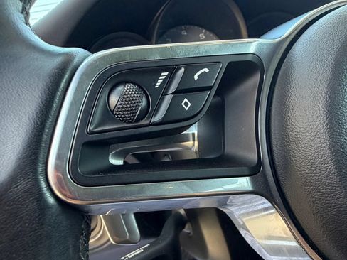 Used 2017 Porsche Macan S AWD/4WD image 29