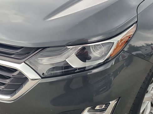 Used 2019 Chevrolet Equinox LT AWD/4WD image 9