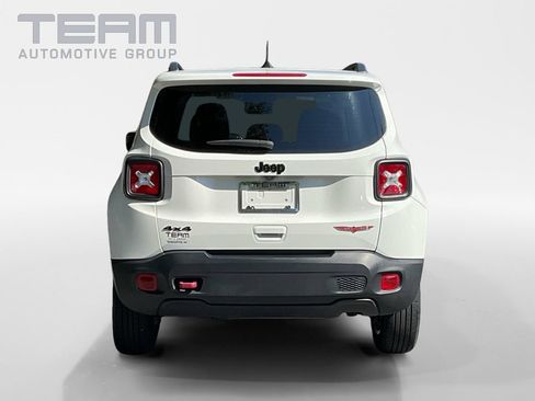 Used 2023 Jeep Renegade Trailhawk AWD/4WD image 6
