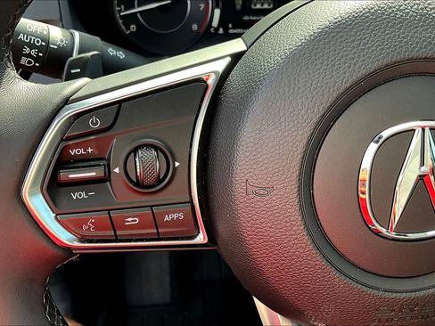 Used 2025 Acura RDX SH-AWD image 27