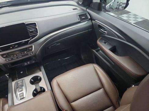 Certified 2024 Honda Ridgeline RTL image 16