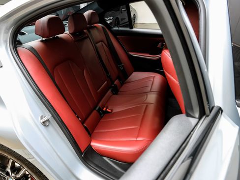 Used 2024 BMW 330i 330i w/ M Sport Package image 39