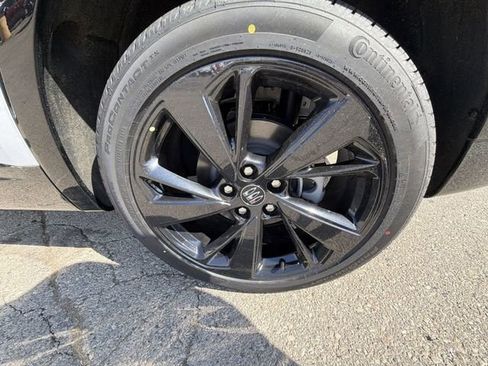 New 2026 Buick Envision Sport Touring image 32