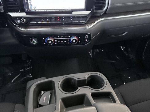 Used 2024 GMC Sierra 1500 Elevation AWD/4WD image 41