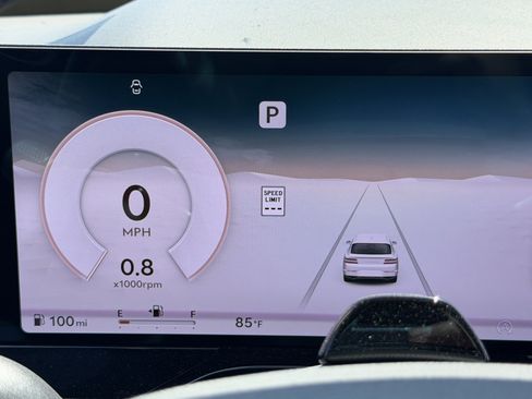 Used 2025 Genesis GV80 2.5T Standard image 13