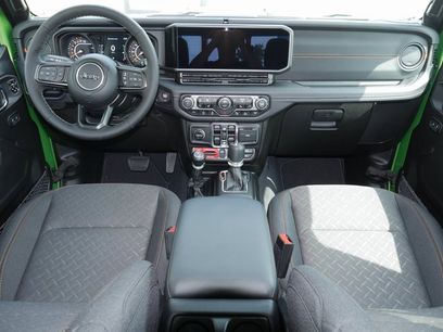 New 2025 Jeep Gladiator Mojave w/ Safety Group